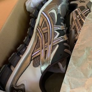 ASICS Gel-Kayano 5 360 Brandnew with box $70
